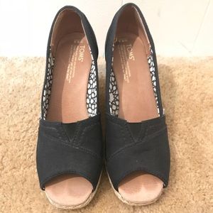 Toms Black Wedges 8.5